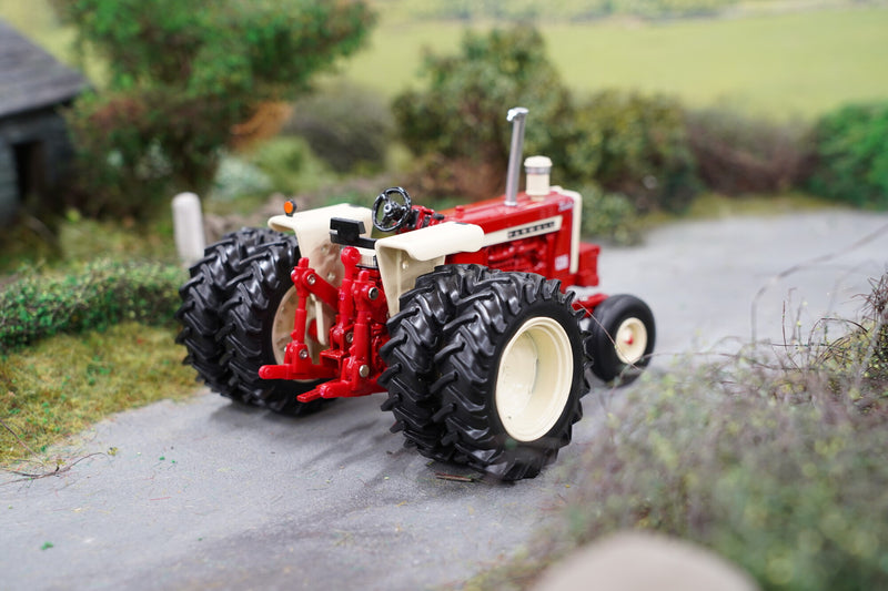 Britains Toys Case IH Farmall 1206 Tractor 43412